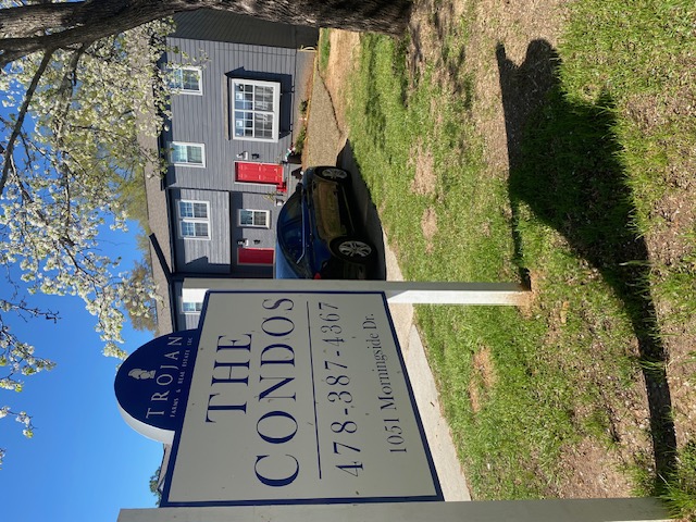 1035 Morningside Drive - 1035